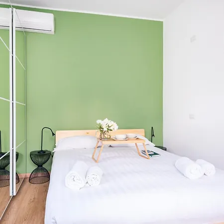 Amazing Flat Near Duomo & Colonne Di San Lorenzo By Easylife Apartamento